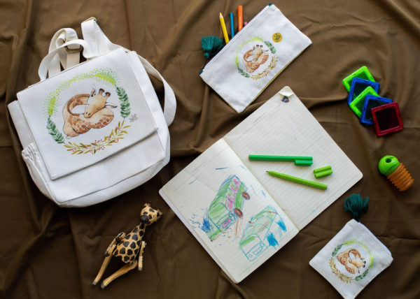 Small Pouch Giraffe - Image 4